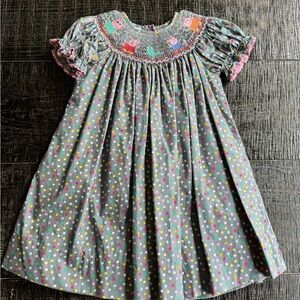 EUC Best Dressed Child Gray Polka Dot Peppa Pig Smocked Dress 2T